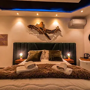 Dream & Fly Guest house